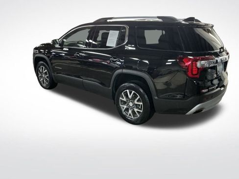 Certified 2023 GMC Acadia SLE w/ Driver Convenience Package image 3