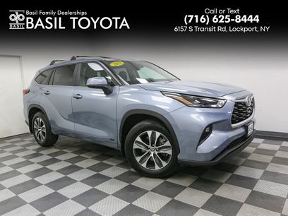 Used 2023 Toyota Highlander XLE