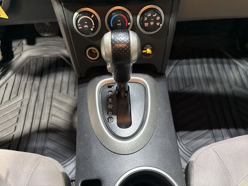 Used 2008 Nissan Rogue S image 17