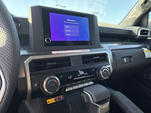 Used 2025 Toyota Tacoma SR5 image 19