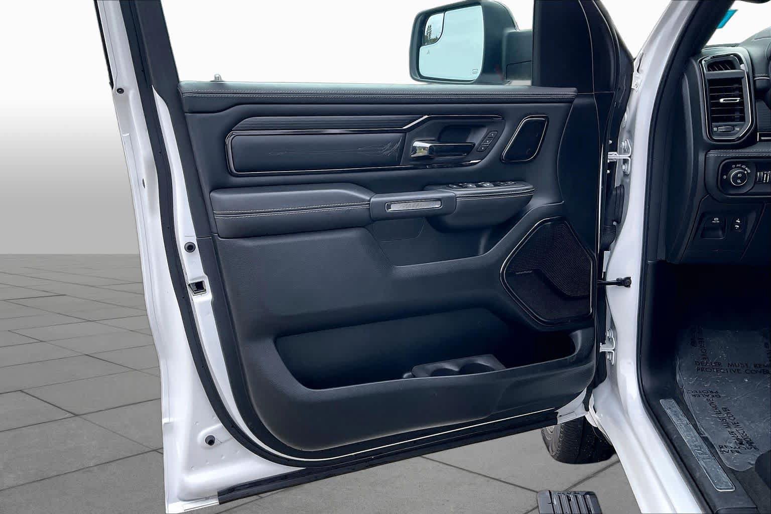 Used 2023 RAM 1500 Limited AWD/4WD image 21