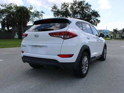 Used 2018 Hyundai Tucson SE FWD image 24