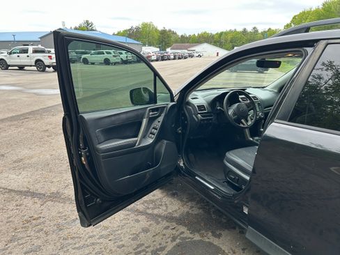 Used 2018 Subaru Forester 2.5i Premium AWD/4WD image 15