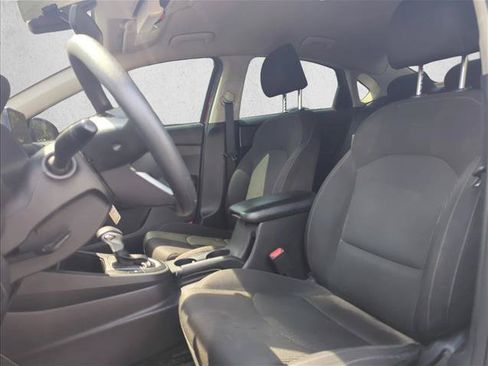 Used 2021 Kia Forte LXS FWD image 22
