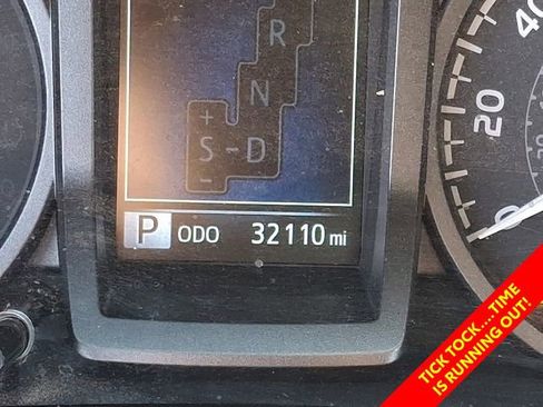 Certified 2023 Toyota Tacoma TRD Off-Road AWD/4WD image 25