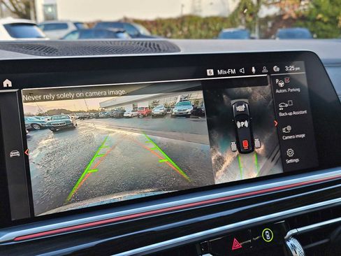 Used 2020 BMW X7 xDrive40i w/ Premium Package image 28