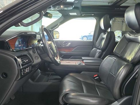 Used 2024 Lincoln Navigator L 4WD image 22