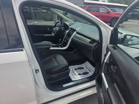 Used 2013 Ford Edge Sport w/ Driver Entry Pkg FWD image 11