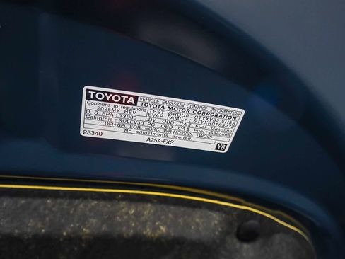 New 2025 Toyota Crown Signia image 13