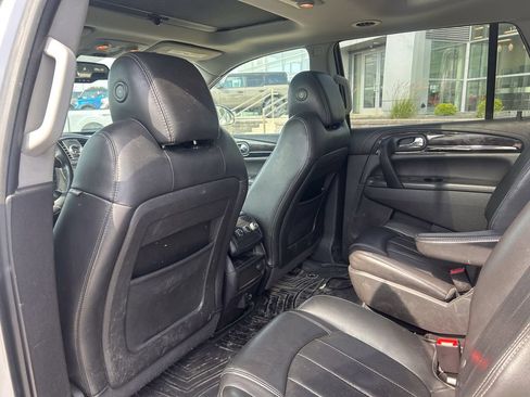 Used 2017 Buick Enclave Leather AWD/4WD image 14