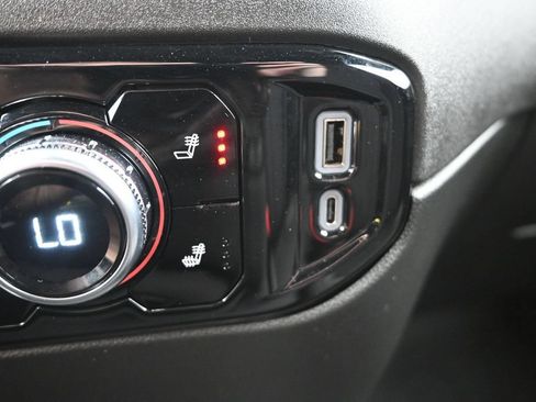 Used 2023 GMC Sierra 1500 Elevation AWD/4WD image 20