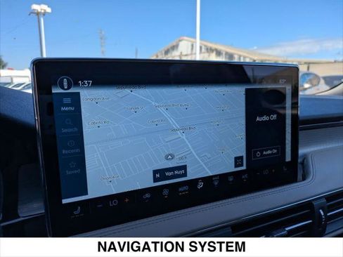 New 2025 Lincoln Corsair FWD image 9