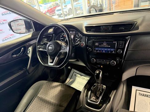 Used 2019 Nissan Rogue SV AWD/4WD image 52