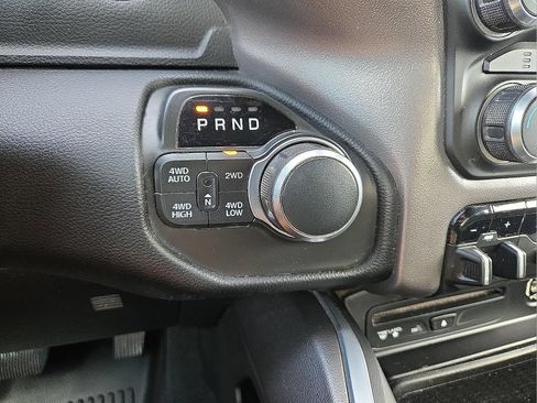 Used 2019 RAM 1500 Big Horn AWD/4WD image 20