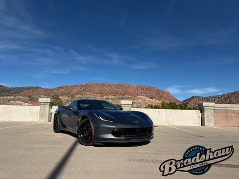 Used 2018 Chevrolet Corvette Grand Sport RWD image 2