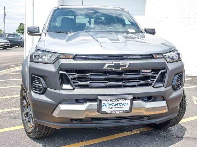 New 2026 Chevrolet Colorado Trail Boss w/ Midnight Edition AWD/4WD image 10