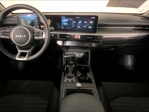 Used 2025 Kia K5 LXS image 15
