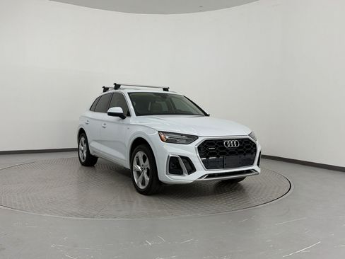 Used 2023 Audi Q5 2.0T Premium Plus w/ Premium Plus Package AWD/4WD image 5