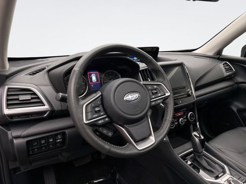 Used 2022 Subaru Forester Touring image 10
