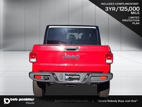 Used 2023 Jeep Gladiator Sport image 25