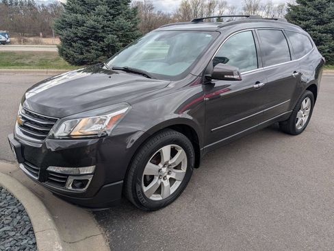 Used 2015 Chevrolet Traverse LTZ image 5