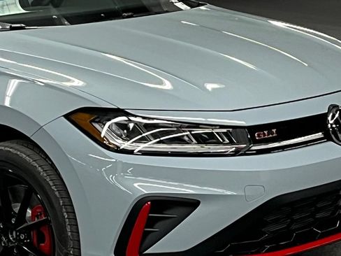 New 2026 Volkswagen Jetta GLI Autobahn FWD image 38