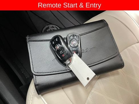 Certified 2022 Buick Enclave Avenir w/ Avenir Technology Package AWD/4WD image 8