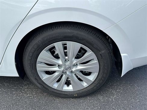 New 2025 Nissan Sentra S image 7