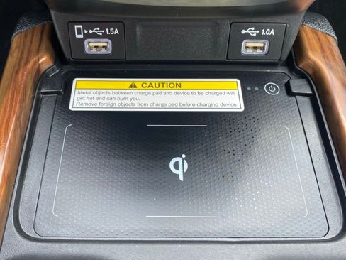 Used 2021 Honda CR-V Touring image 10