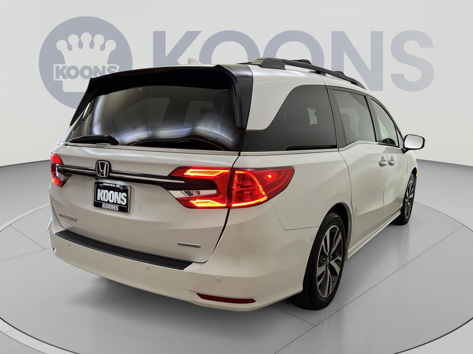 Used 2023 Honda Odyssey Touring image 8
