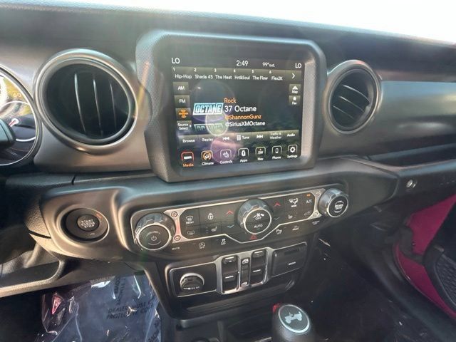 Used 2021 Jeep Wrangler Unlimited Sport AWD/4WD image 23