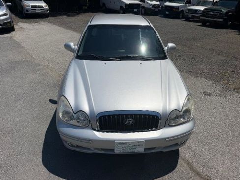 Used 2005 Hyundai Sonata GLS FWD image 9