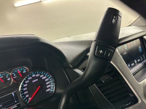 Used 2019 GMC Yukon SLT w/ HD Trailering Package image 37