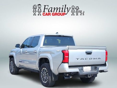 Used 2024 Toyota Tacoma TRD Sport RWD image 3