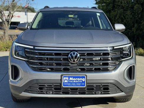 New 2026 Volkswagen Atlas SE image 2