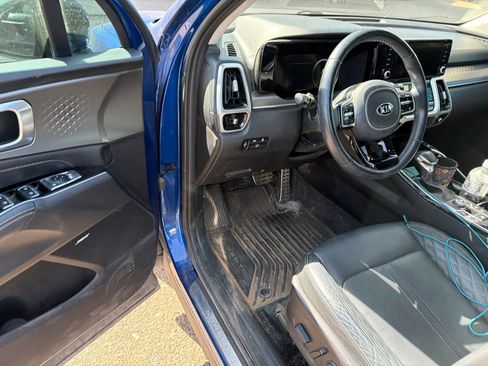 Used 2021 Kia Sorento SX FWD image 3