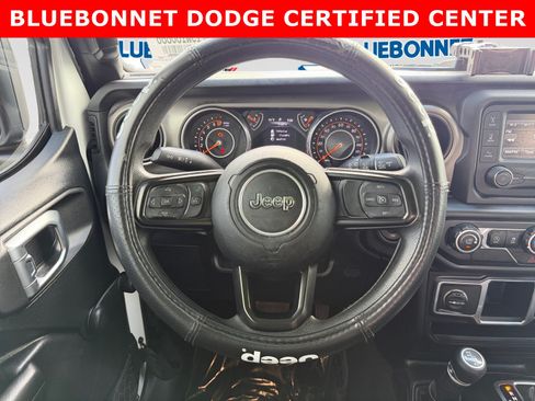 Used 2018 Jeep Wrangler Sport AWD/4WD image 13