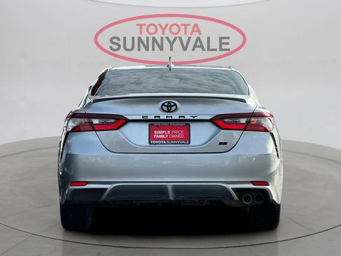 Used 2023 Toyota Camry SE image 8