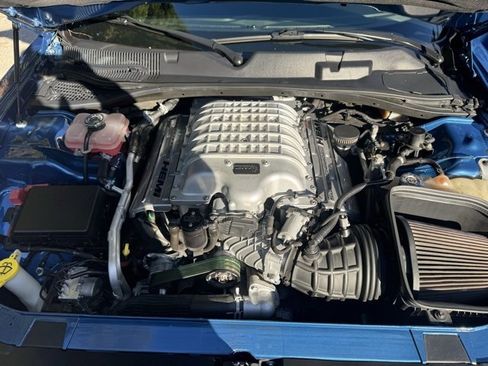 Used 2021 Dodge Challenger SRT Hellcat Redeye image 38