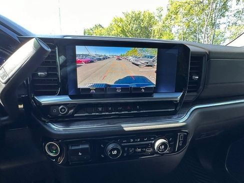 Used 2024 Chevrolet Silverado 2500 LTZ AWD/4WD image 29