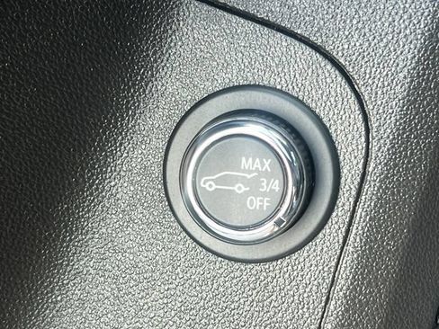 Used 2019 GMC Acadia SLT AWD/4WD image 19