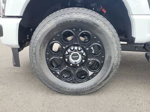 New 2025 Ford F350 XLT w/ Black Appearance Package image 10