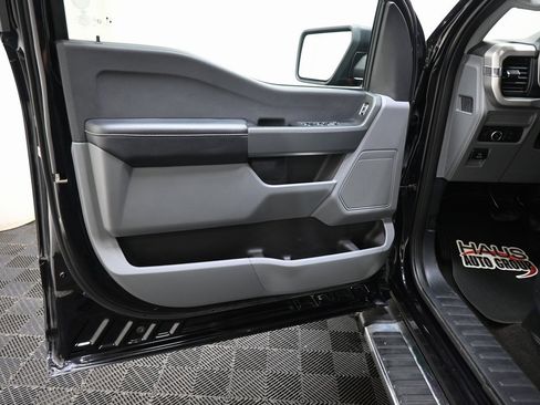 Used 2022 Ford F150 XLT w/ XTR Package image 26