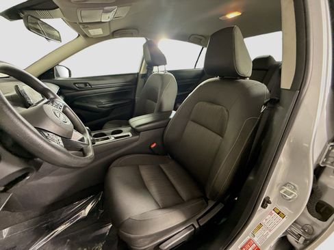 Used 2024 Nissan Altima 2.5 S image 22