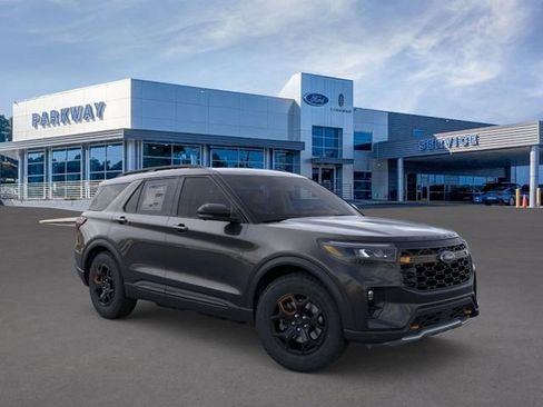 New 2026 Ford Explorer Tremor AWD/4WD image 7