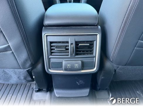 Used 2019 Subaru Forester Limited w/ Popular Package #3 image 17