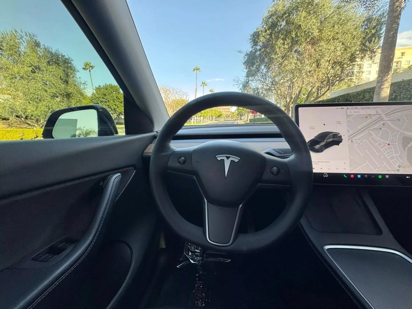 Used 2021 Tesla Model Y Long Range AWD/4WD image 17