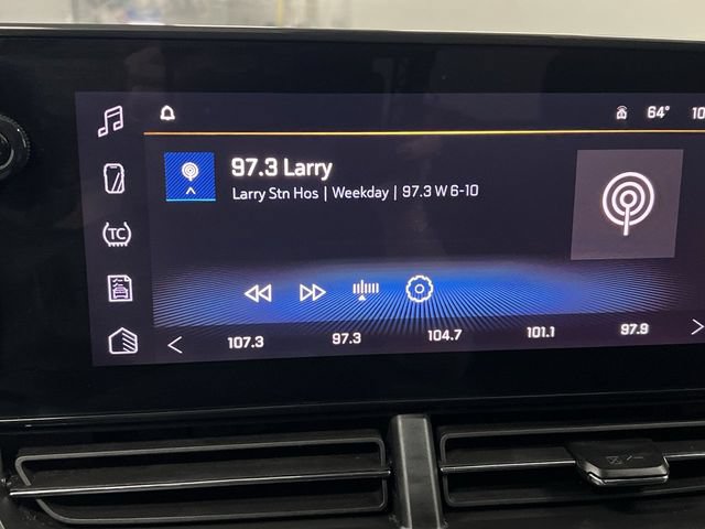 Used 2025 Chevrolet Trax LT FWD image 14