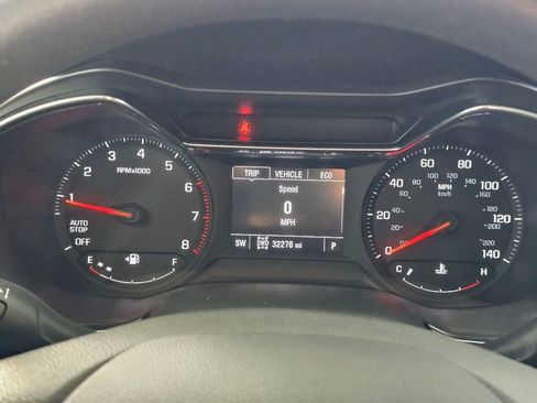 Used 2023 Chevrolet TrailBlazer LT w/ Convenience Package image 29