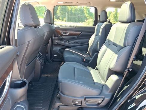 Used 2024 Subaru Ascent Touring AWD/4WD image 17